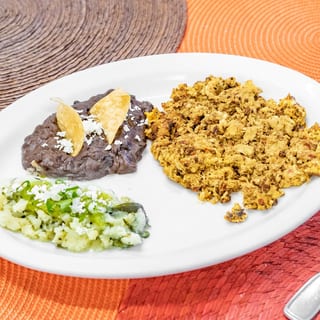 Huevos Con Chorizo