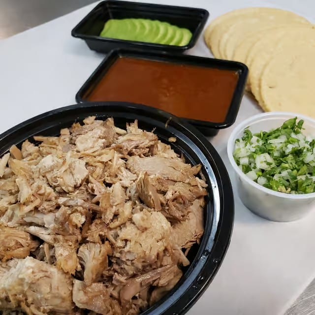 Taco Kit - Carnitas In Spicy Salsa Morita.